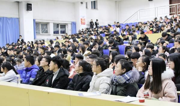 01活动现场.jpg